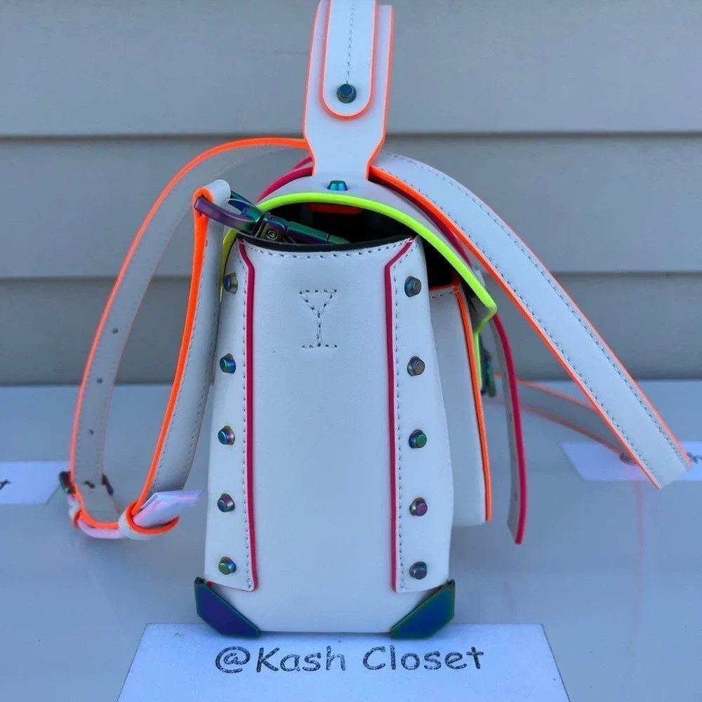 Michael Kors Manhattan Satchel Medium Leather Contrast-Trim Satchel Optic white - Picture 5 of 12